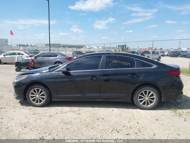 Продажа на аукционе авто 2018 Hyundai Sonata Se, vin: 5NPE24AF0JH717481, номер лота: 12654589