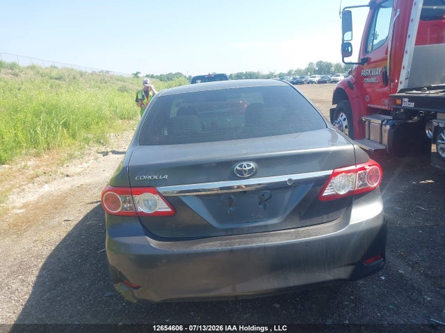 2011 Toyota Corolla Ce მანქანა იყიდება აუქციონზე, vin: 2T1BU4EE8BC749968, აუქციონის ნომერი: 12654606