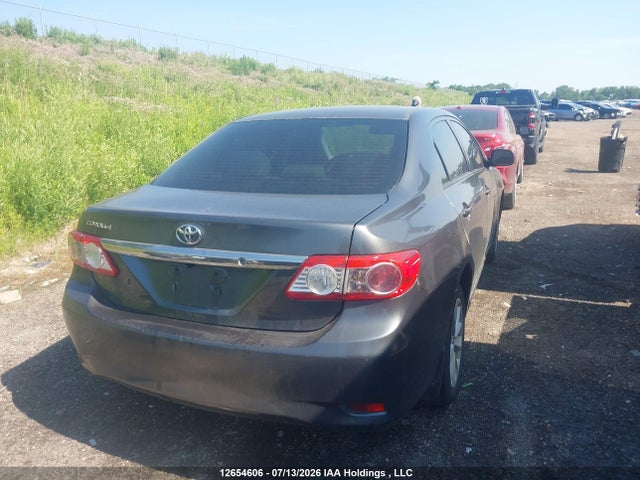 2011 Toyota Corolla Ce მანქანა იყიდება აუქციონზე, vin: 2T1BU4EE8BC749968, აუქციონის ნომერი: 12654606