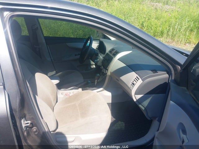 2011 Toyota Corolla Ce მანქანა იყიდება აუქციონზე, vin: 2T1BU4EE8BC749968, აუქციონის ნომერი: 12654606