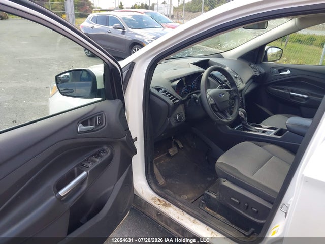 Ford ESCAPE SE 2018 1FMCU9GD7JUB63071 Image 18