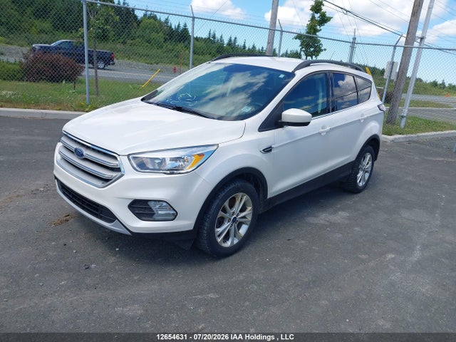 Ford ESCAPE SE 2018 1FMCU9GD7JUB63071 Image 2