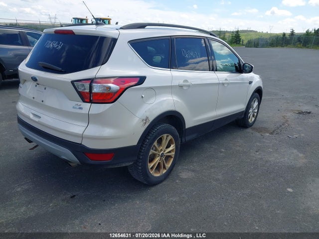 Ford ESCAPE SE 2018 1FMCU9GD7JUB63071 Image 4
