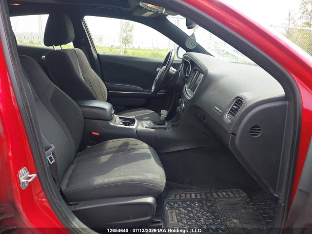 2C3CDXHG6GH240806 Dodge Charger Sxt