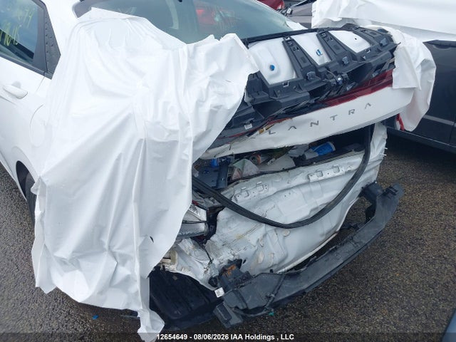 Hyundai Elantra Essential 2024 KMHLM4DG3RU796115 Image 20
