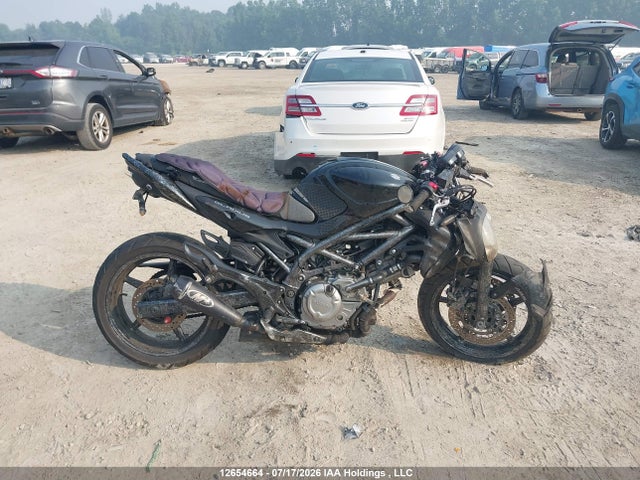 Продаж на аукціоні авто 2010 Suzuki Sfv650, vin: JS1VP55BXA2100096, номер лоту: 12654664