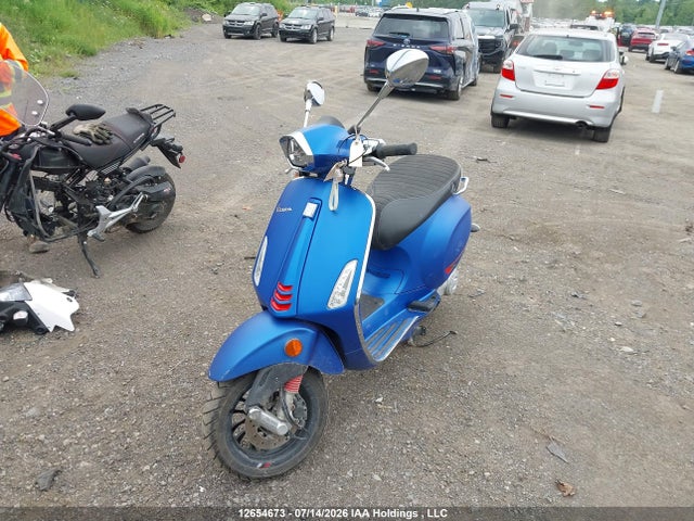 12654673 :رقم المزاد ، ZAPCA06BXL5200487 vin ، 2020 Vespa Primavera 50 مزاد بيع