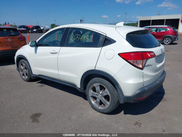 Honda HR-V LX 2018 3CZRU5G37JM101019 Image 3