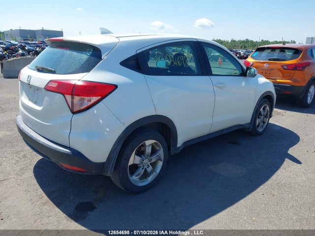 Honda HR-V LX 2018 3CZRU5G37JM101019 Image 4