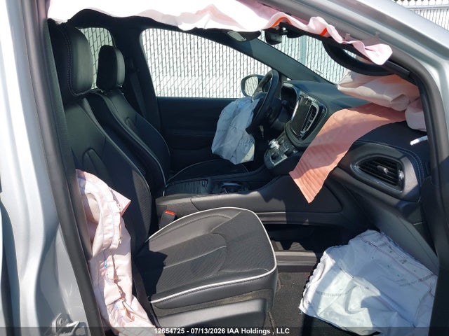 2026 Chrysler Pacifica Limited მანქანა იყიდება აუქციონზე, vin: 2C4RC1GG5TR264378, აუქციონის ნომერი: 12654725