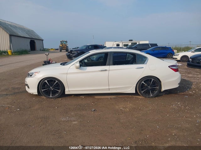Продажа на аукционе авто 2016 Honda Accord Sport, vin: 1HGCR2F68GA805003, номер лота: 12654727
