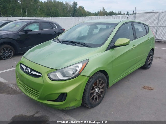 12654731 :رقم المزاد ، KMHCT5AE1CU015661 vin ، 2012 Hyundai Accent Gl مزاد بيع