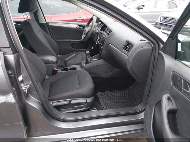 12654739 :رقم المزاد ، 3VW167AJ5GM373560 vin ، 2016 Volkswagen Jetta S مزاد بيع