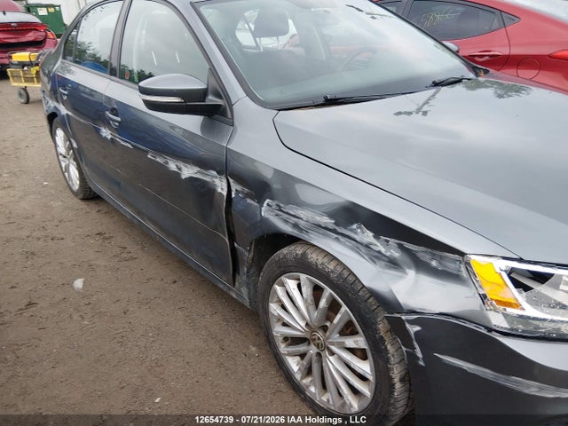 12654739 :رقم المزاد ، 3VW167AJ5GM373560 vin ، 2016 Volkswagen Jetta S مزاد بيع