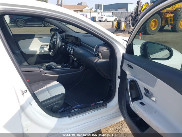 Aukcja sprzedaży 2022 Mercedes-benz A 220 4matic, vin: W1K3G4FB8NJ369205, numer aukcji: 12654740