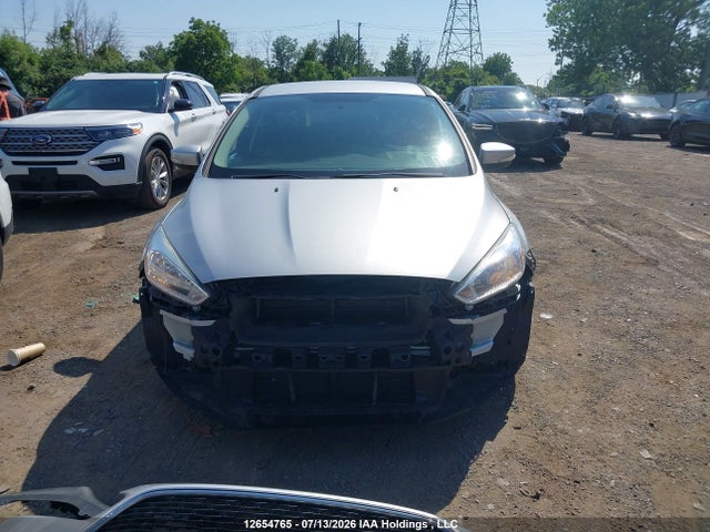 Ford FOCUS SE 2017 1FADP3K2XHL293015 Image 13