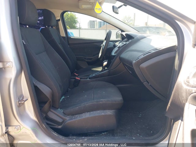 Ford FOCUS SE 2017 1FADP3K2XHL293015 Image 5