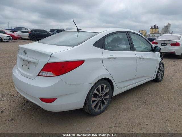 Hyundai ACCENT SE 2017 KMHCT4AE4HU220540 Image 4