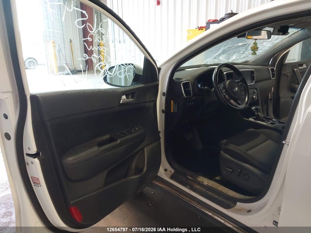 Продаж на аукціоні авто 2021 Kia Sportage Ex, vin: KNDPNCAC1M7878012, номер лоту: 12654797