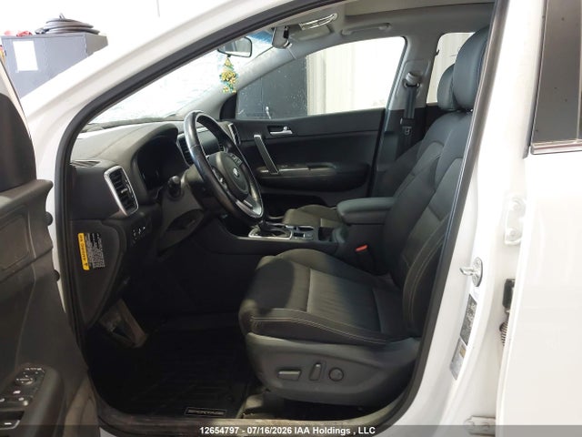 Продаж на аукціоні авто 2021 Kia Sportage Ex, vin: KNDPNCAC1M7878012, номер лоту: 12654797