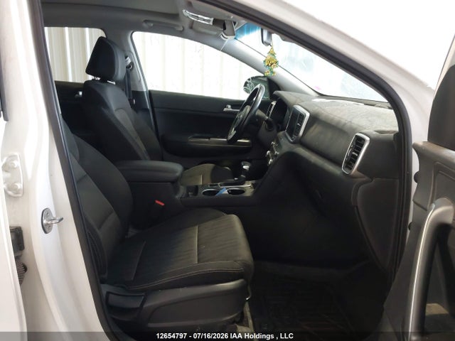 Продаж на аукціоні авто 2021 Kia Sportage Ex, vin: KNDPNCAC1M7878012, номер лоту: 12654797