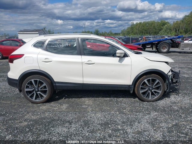 JN1BJ1CR8KW310129 Nissan Qashqai S/sl/sv