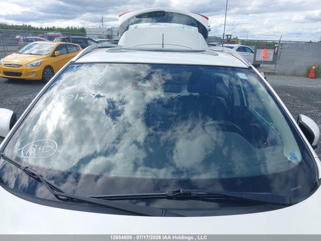 JN1BJ1CR8KW310129 Nissan Qashqai S/sl/sv