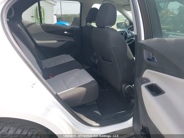 Chevrolet EQUINOX LT 2018 2GNAXSEV5J6310337 Image 8