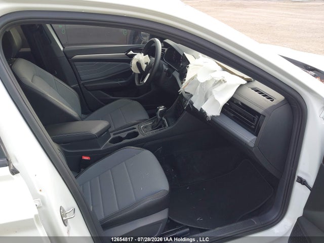 3VWSX7BU6SM021252 Volkswagen Jetta Comfortline