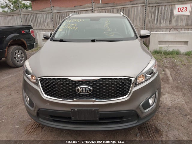 5XYPGDA54GG186397 KIA Sorento 3.3l Lx +