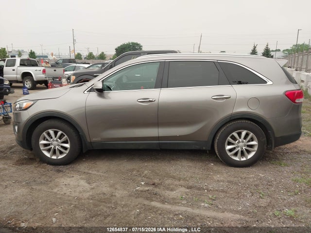 KIA Sorento 3.3l Lx + 2016 5XYPGDA54GG186397 Image 14