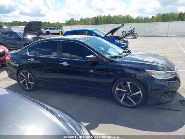 12654844 :رقم المزاد ، 1HGCR2F05GA801793 vin ، 2016 Honda Accord Touring مزاد بيع