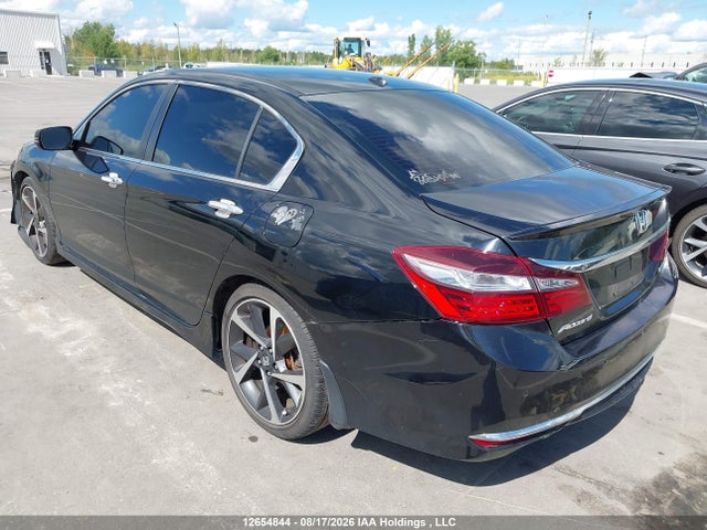 12654844 :رقم المزاد ، 1HGCR2F05GA801793 vin ، 2016 Honda Accord Touring مزاد بيع