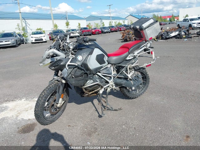 12654852 :رقم المزاد ، WB10J530XKZF77882 vin ، 2019 Bmw R 1250 Gs Adventure مزاد بيع