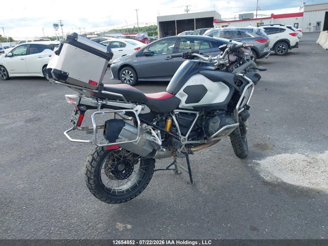 12654852 :رقم المزاد ، WB10J530XKZF77882 vin ، 2019 Bmw R 1250 Gs Adventure مزاد بيع