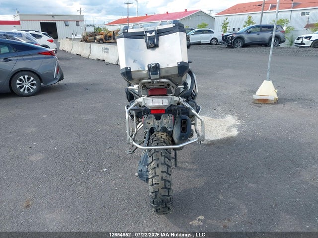 12654852 :رقم المزاد ، WB10J530XKZF77882 vin ، 2019 Bmw R 1250 Gs Adventure مزاد بيع