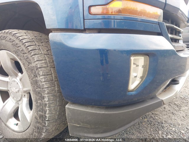 12654866 :رقم المزاد ، 3GCUKRECXJG118623 vin ، 2018 Chevrolet Silverado K1500 Lt مزاد بيع