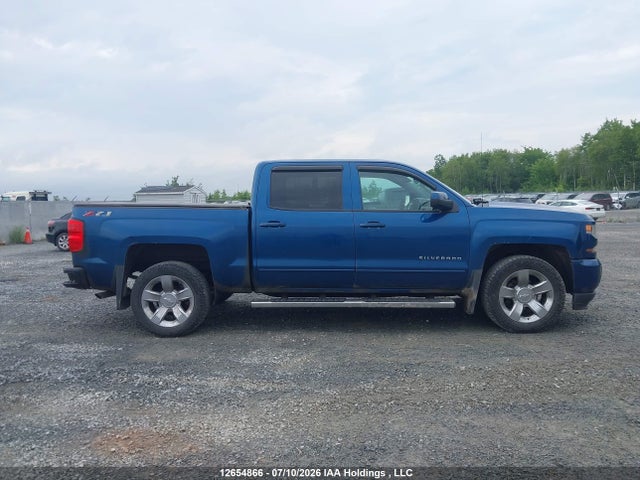 12654866 :رقم المزاد ، 3GCUKRECXJG118623 vin ، 2018 Chevrolet Silverado K1500 Lt مزاد بيع