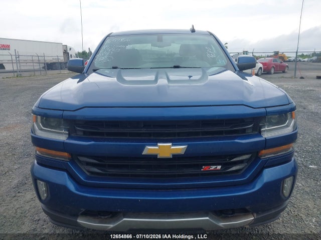 12654866 :رقم المزاد ، 3GCUKRECXJG118623 vin ، 2018 Chevrolet Silverado K1500 Lt مزاد بيع
