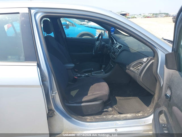 12654886 :رقم المزاد ، 1C3CCBAB7DN532827 vin ، 2013 Chrysler 200 Lx مزاد بيع