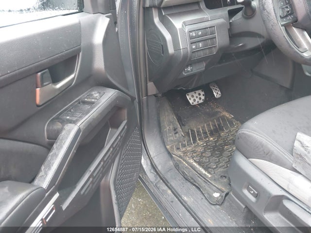 Toyota Tacoma 2025 3TYLB5JN8ST104013 Image 21