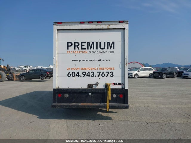 Продажа на аукционе авто 2006 Chevrolet Express Cutaway Work Van, vin: 1GBJG31U661192678, номер лота: 12654903