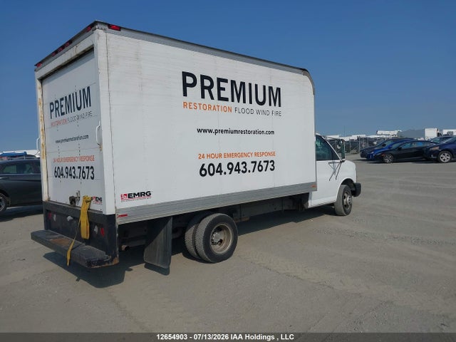 Продажа на аукционе авто 2006 Chevrolet Express Cutaway Work Van, vin: 1GBJG31U661192678, номер лота: 12654903