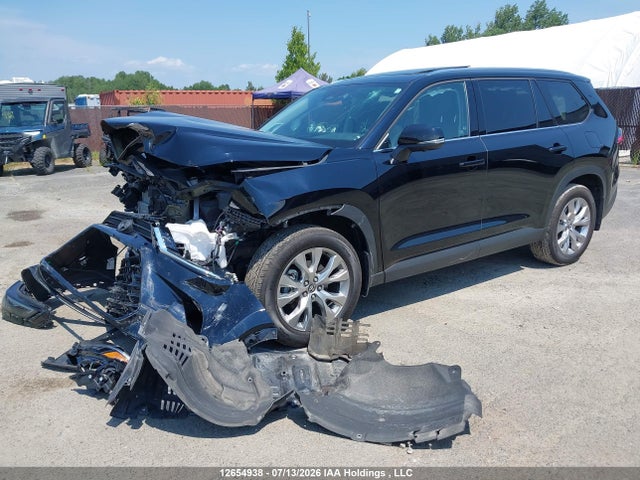 Toyota Grand Highlander 2026 5TDACAB58TS070048 Image 2