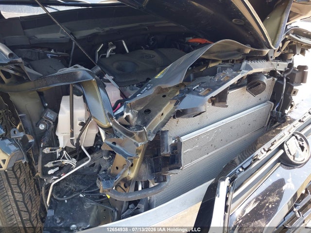 Toyota Grand Highlander 2026 5TDACAB58TS070048 Image 22