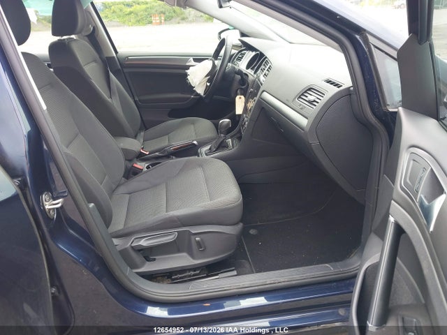 12654952 :رقم المزاد ، 3VWG17AU1JM290962 vin ، 2018 Volkswagen Golf 1.8 Tsi Comfortline/1.8 Tsi Highline/1.8 Tsi Trendline مزاد بيع