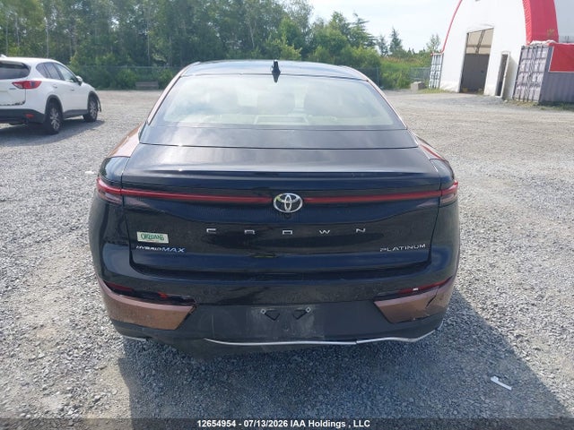 Toyota Crown Platinum 2023 JTDAFAAF5P3001570 Image 17