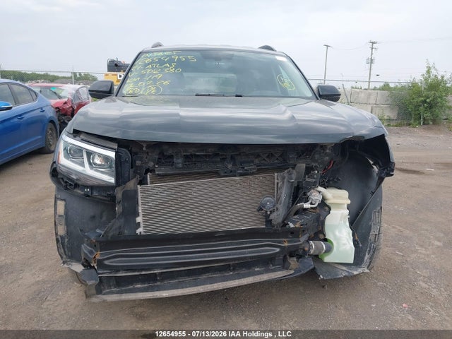 2021 Volkswagen Atlas 2.0 Tsi Comfortline მანქანა იყიდება აუქციონზე, vin: 1V2LP2CA8MC502380, აუქციონის ნომერი: 12654955