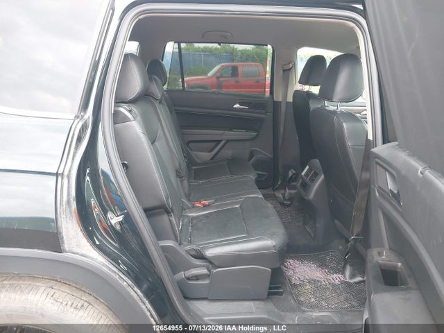 2021 Volkswagen Atlas 2.0 Tsi Comfortline მანქანა იყიდება აუქციონზე, vin: 1V2LP2CA8MC502380, აუქციონის ნომერი: 12654955