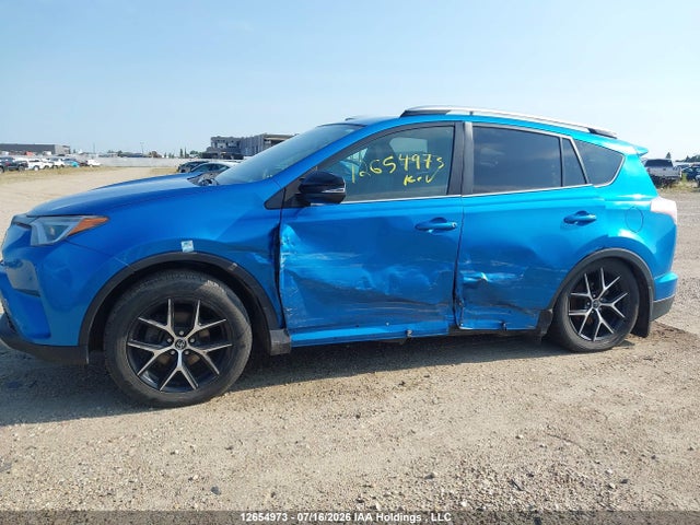 2T3JFREV6GW440564 Toyota RAV4 SE